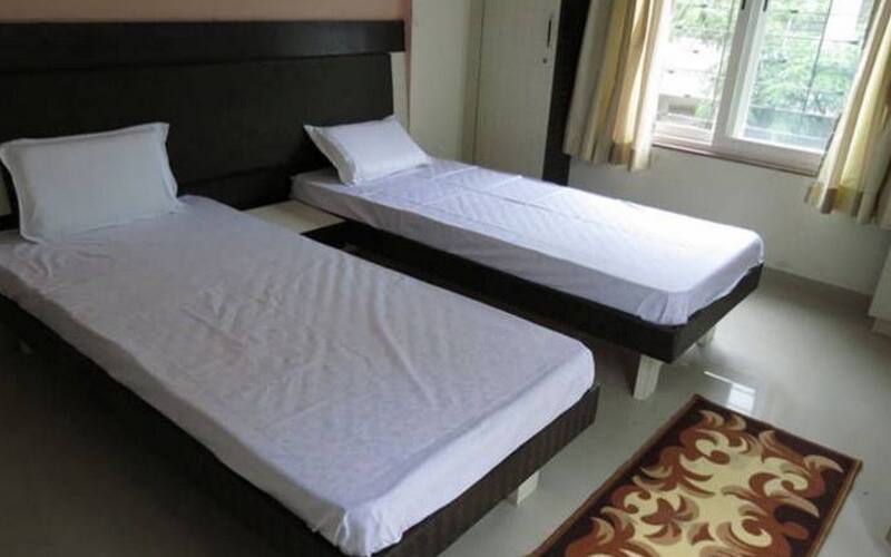 S K Hospitality Service Apartment, Pune 3